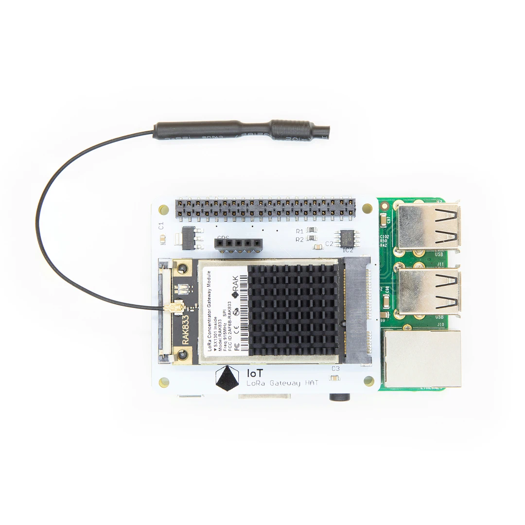 Electronic circuit board with antenna